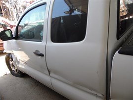 2010 Toyota Tacoma White Extended Cab 2.7L AT 2WD #Z24709